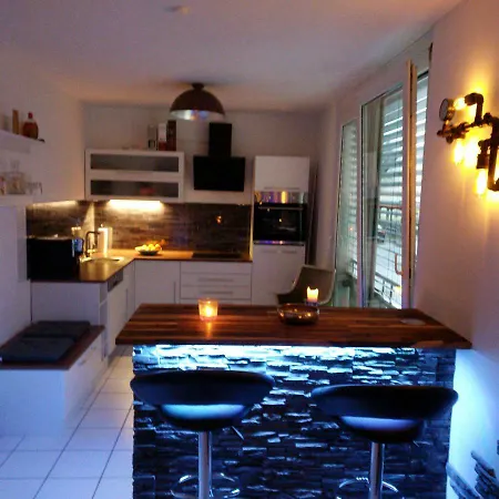 Ferienwohnung * Troisdorf